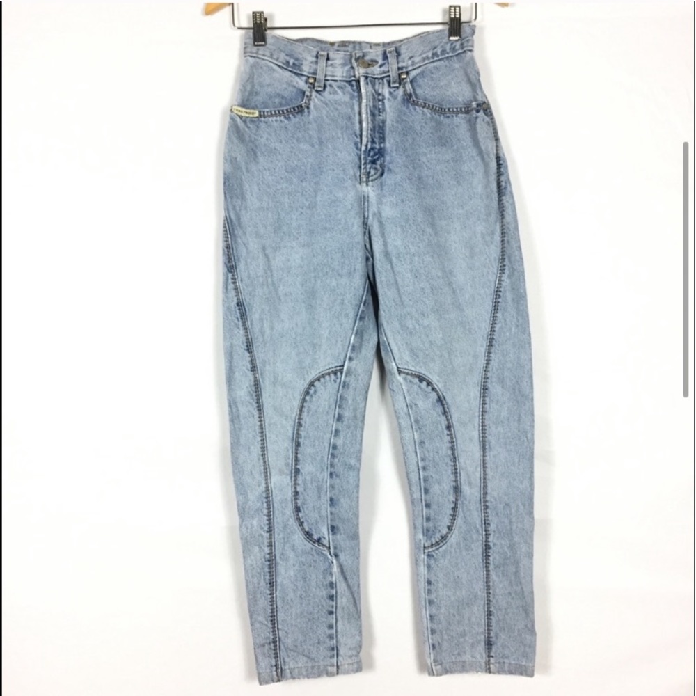 Vintage high rise mom jeans size 28
